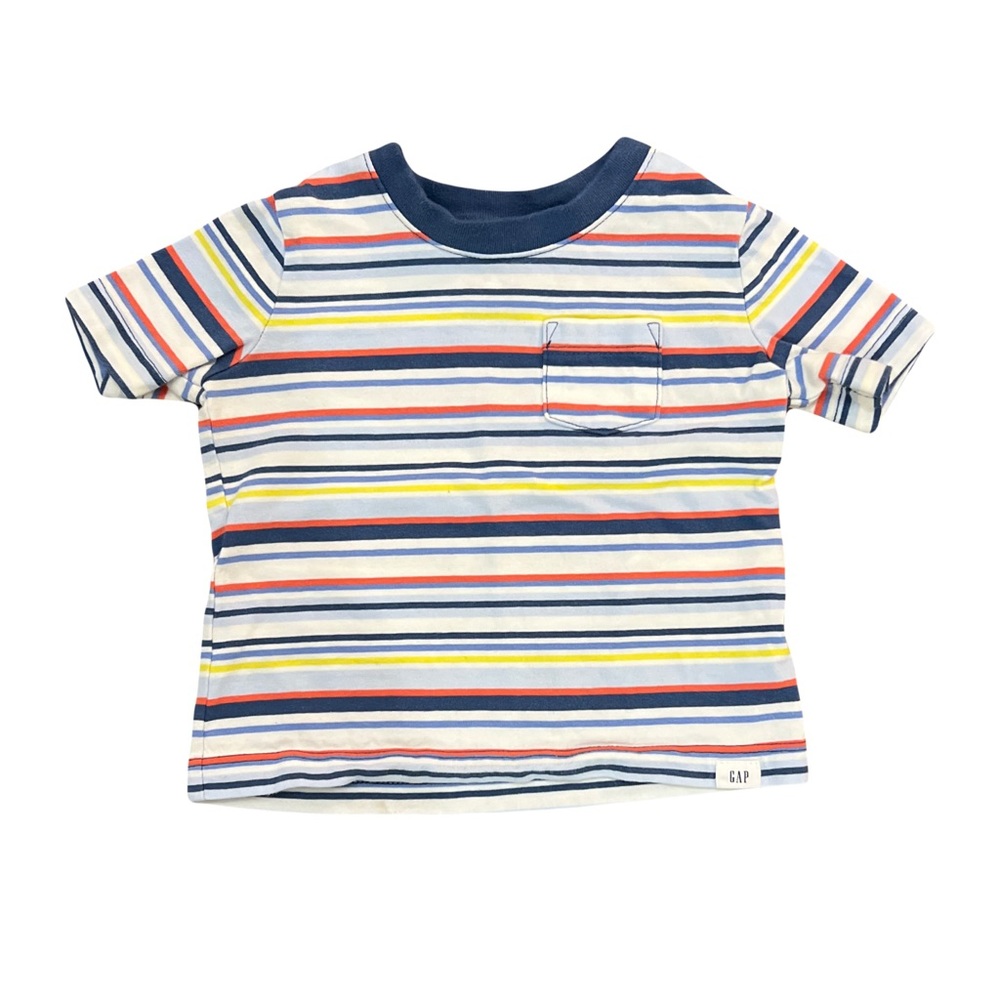 Gap T-shirt